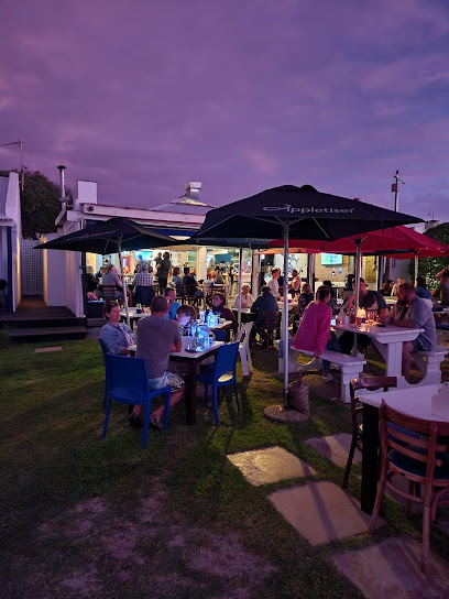 Friday Island Restaurant