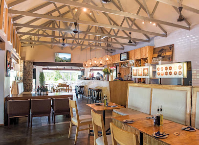 Kuka Restaurant & Cocktail Lounge