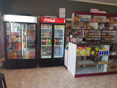 Tanduri Takeaway And Supermarket gallery 3
